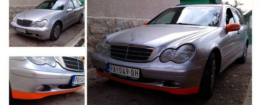 Mercedes C – providna i naradžasta mat folija