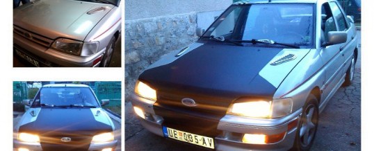 Ford Escort – crna mat